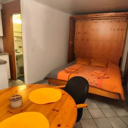 Charming In Appartamento Poschiavo